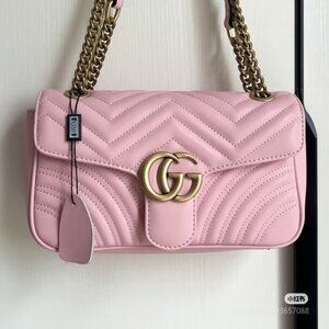 Gucci bags are new, trendy and versatile, interpreting high-end fashion attitude